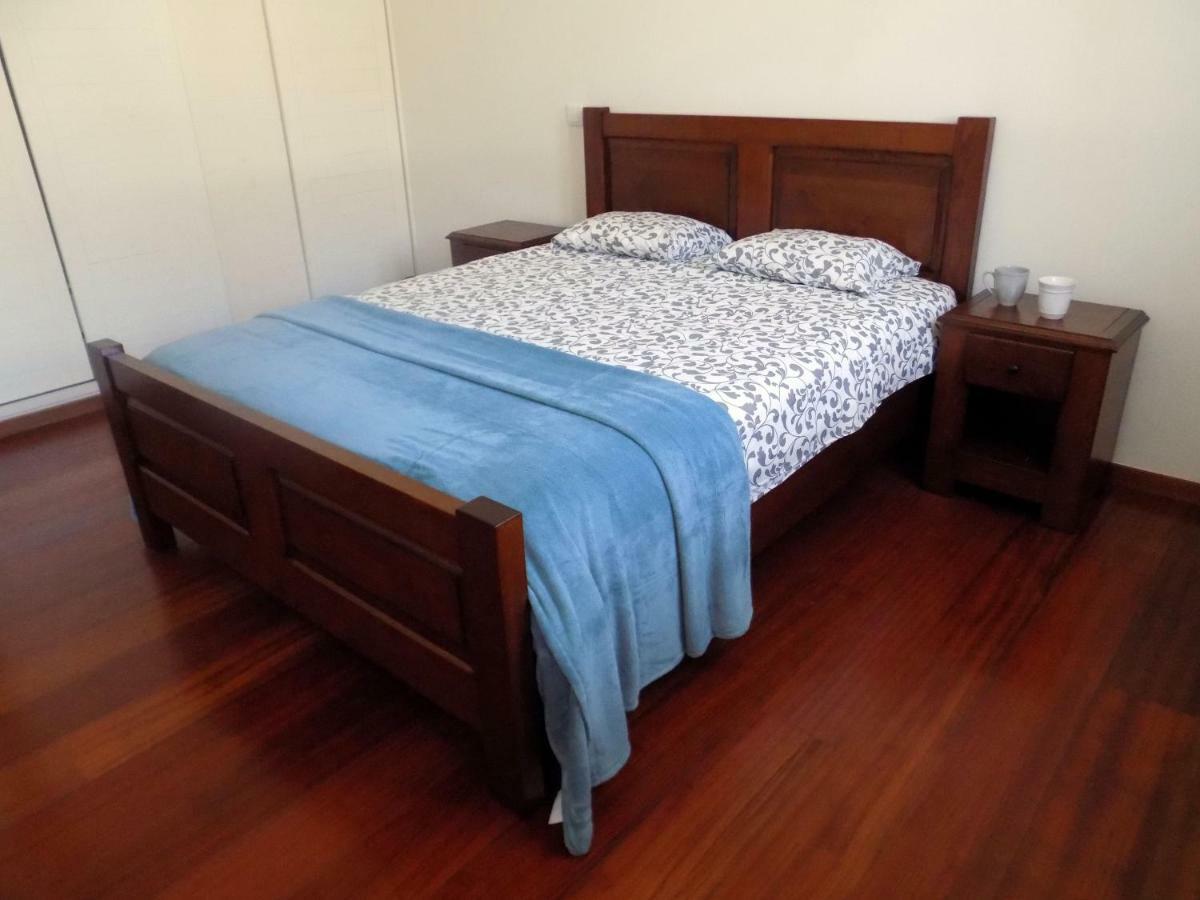Silveira By The Sea Villa อังกรา ดู เอโรอิสโม ภายนอก รูปภาพ
